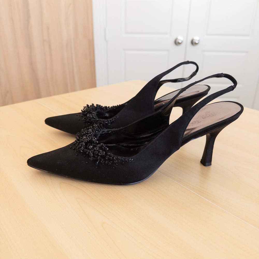 Touch of Nina Black Satin Beaded Slingback Pumps 11 Pointed Toe Y2K Kitten Heels - Picture 2 of 9